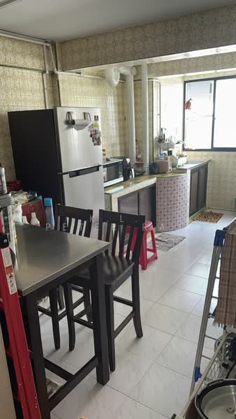 2 Tanjong Pagar Plaza, 2 Tanjong Pagar Plaza, Room Rental, 380 sqft, HDB Flat For Rent, by K.L. Peter Raj, 500167765 - Kitchen - PropertyGuru.com.sg