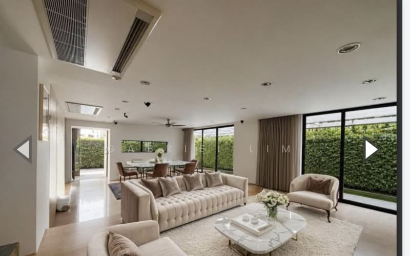 Semi-D situated in Duchess locale, DUCHESS / PRINCESS OF WALES / KINGSMEAD / CORONATION ROAD, 5 Bedrooms, 5,000 sqft, Semi-Detached House For Sale, by Gabriel Lim, 500167767 - Living Room - PropertyGuru.com.sg