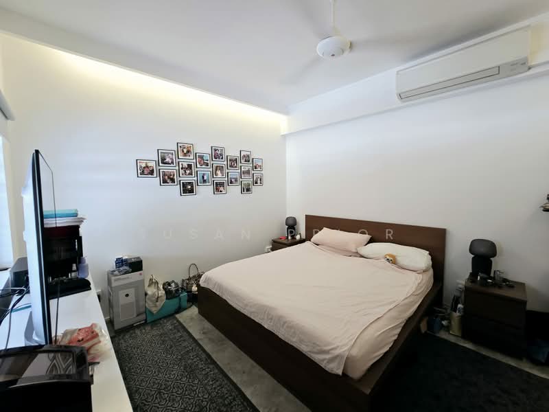 Rare 3 Bed Tiong Bahru, Tiong Poh, Tiong Bahru Road, 3 Bedrooms, 965 sqft, Walk-up Apartment For Rent, by Susan Prior, 500167773 - Bedroom - PropertyGuru.com.sg