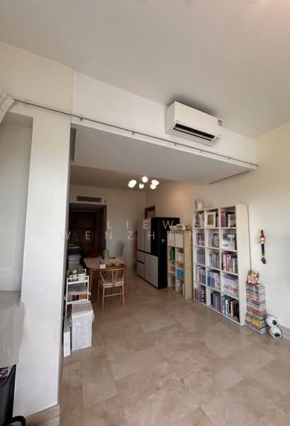 The Tessarina, 26 Wilby Road, 2 Bedrooms, 1,012 sqft, Condominium For Rent, by Liew Wenzheng, 500167787 - Living Room - PropertyGuru.com.sg