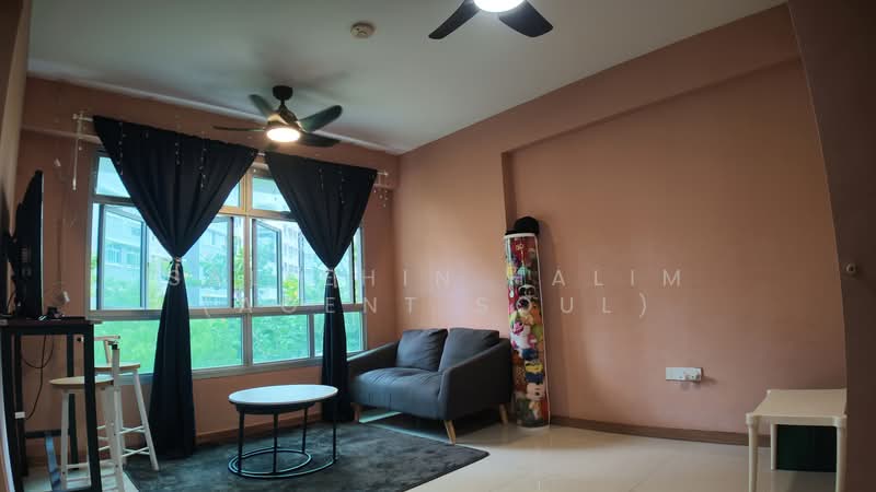 102B Canberra Street, 102B Canberra Street, 2 Bedrooms, 743 sqft, HDB Flat For Sale, by Sallehin Halim (Agent Soul), 500167789 - Living Room - PropertyGuru.com.sg