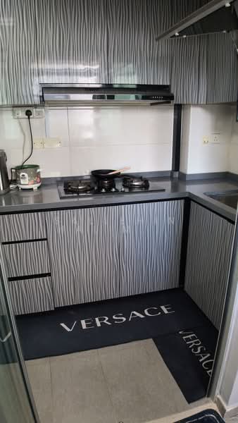 102B Canberra Street, 102B Canberra Street, 2 Bedrooms, 743 sqft, HDB Flat For Sale, by Sallehin Halim (Agent Soul), 500167789 - Kitchen - PropertyGuru.com.sg