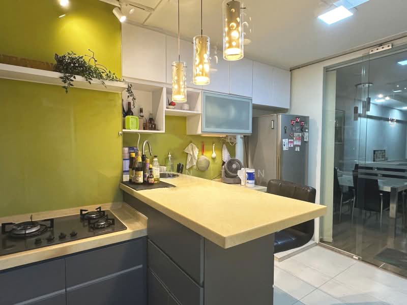 477 Tampines Street 43, 477 Tampines Street 43, 2 Bedrooms, 689 sqft, HDB Flat For Sale, by Jenn Tan, 500167794 - Kitchen - PropertyGuru.com.sg