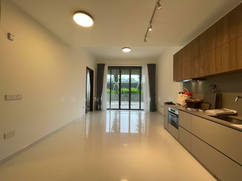 Parksuites, 18 Holland Grove Road, 2 Bedrooms, 872 sqft, Condominium For Sale, by Sean Li-wen Cheong, 500167801 - Kitchen - PropertyGuru.com.sg