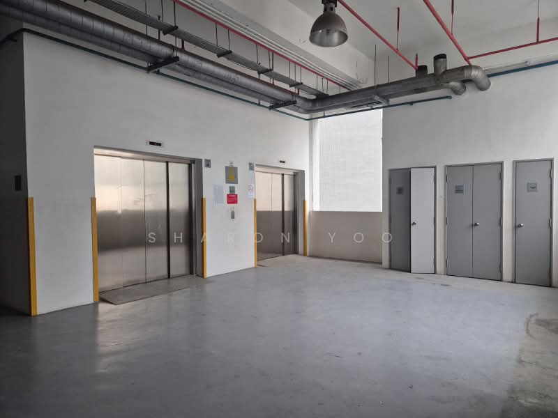 Henderson Building, 221 Henderson Road, 1,238 sqft, Light Industrial (B1) For Rent, by Sharon Yoo, 500167803 - Corridor - CommercialGuru.com.sg
