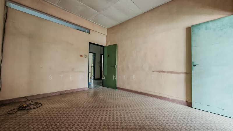 For Rebuilt, Hougang Central, No west sun, Stroll to amenities, MRT, 4 Bedrooms, 2,000 sqft, Terraced House For Sale, by Stephanie Tok, 500167813 - Interior - PropertyGuru.com.sg