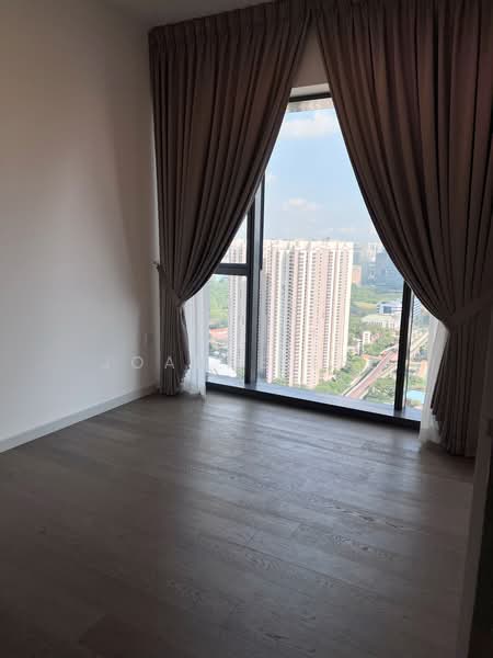 Margaret Ville, 20 Margaret Drive, 2 Bedrooms, 829 sqft, Apartment For Sale, by Joanne Lee, 500167817 - Master Bedroom, ensuite with bathroom - PropertyGuru.com.sg