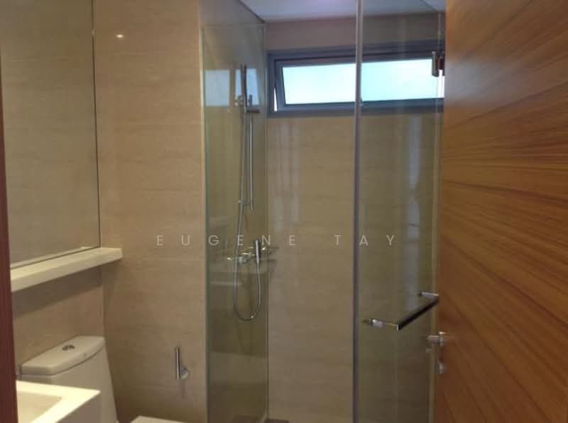 Woodhaven, 71 Woodgrove Avenue, 3 Bedrooms, 1,119 sqft, Condominium For Sale, by Eugene Tay, 500167820 - Common Bathroom - PropertyGuru.com.sg