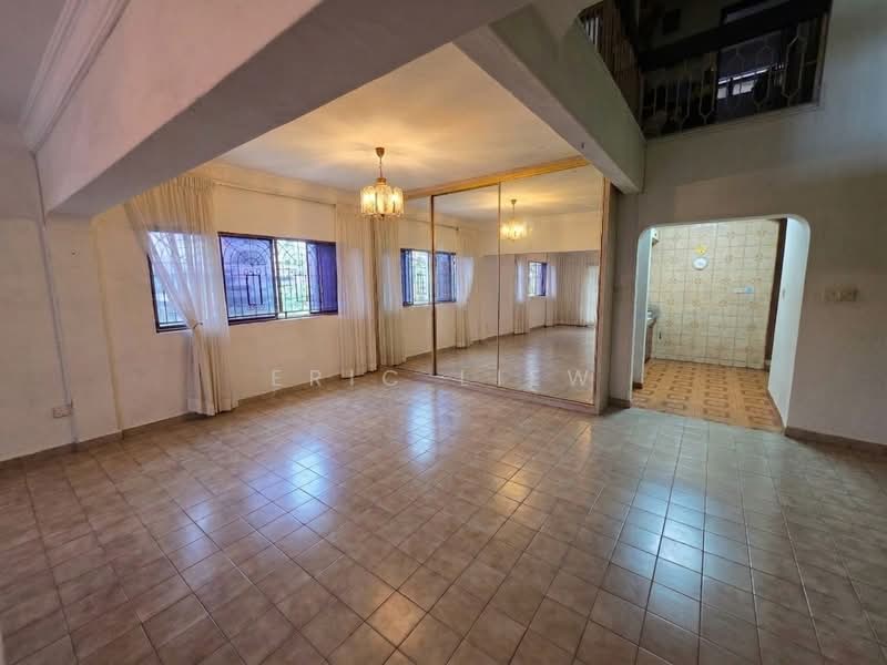 Tanah Merah Mansion, 137 Tanah Merah Kechil Road, 4 Bedrooms, 3,348 sqft, Condominium For Sale, by Eric Liew, 500167821 - Dining Area - PropertyGuru.com.sg