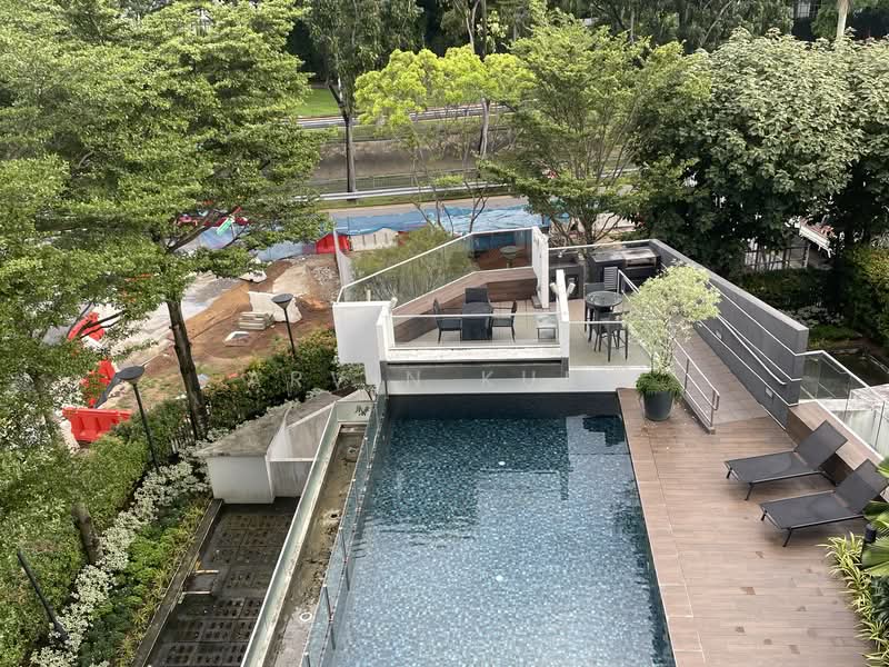 Newton Edge, 1 Makeway Ave, 2 Bedrooms, 807 sqft, Condominium For Rent, by Arvin Kuek, 500167827 - Pool - PropertyGuru.com.sg