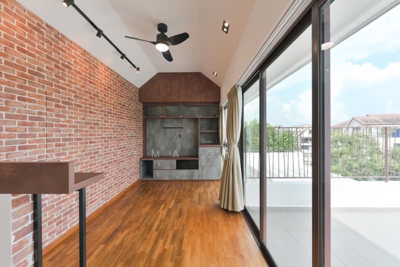 Varsity Park Condominium, 70 West Coast Road, 3 Bedrooms, 2,325 sqft, Condominium For Rent, by Seema Gupta, 500167837 - PropertyGuru.com.sg