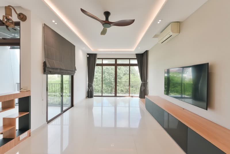Varsity Park Condominium, 70 West Coast Road, 3 Bedrooms, 2,325 sqft, Condominium For Rent, by Seema Gupta, 500167837 - PropertyGuru.com.sg