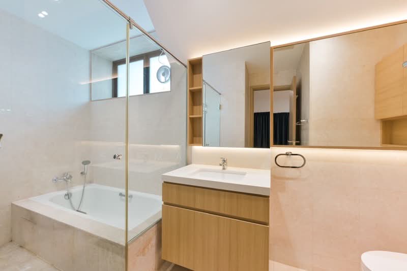 Varsity Park Condominium, 70 West Coast Road, 3 Bedrooms, 2,325 sqft, Condominium For Rent, by Seema Gupta, 500167837 - PropertyGuru.com.sg