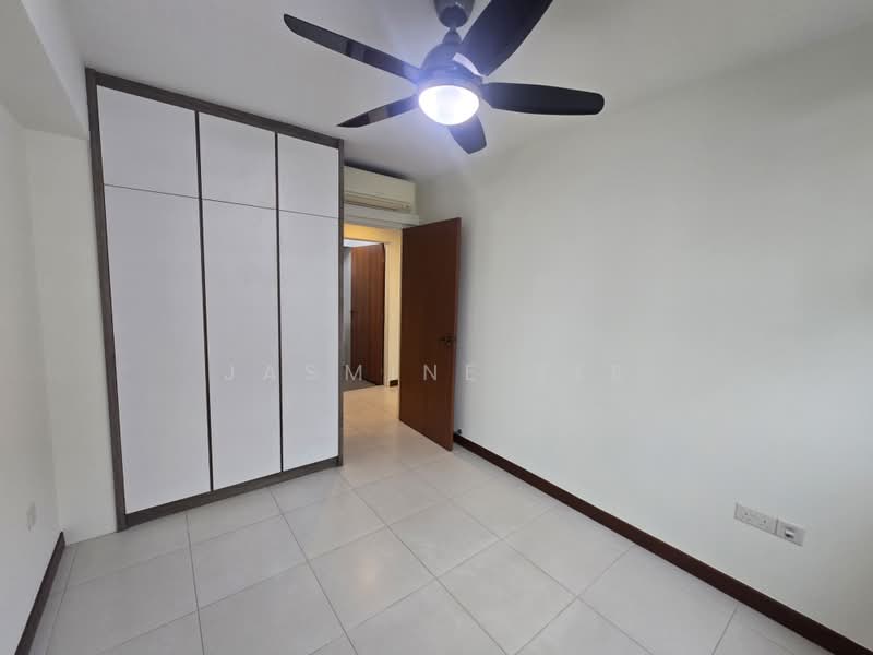 212B Punggol Walk, 212B Punggol Walk, 2 Bedrooms, 1,001 sqft, HDB Flat For Rent, by Jasmine See, 500167838 - Common bedroom 2 - PropertyGuru.com.sg