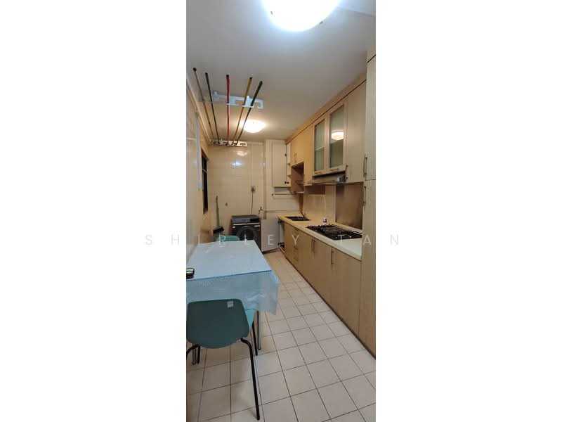 990A Jurong West Street 93, 990A Jurong West Street 93, 1 Bedroom, 516 sqft, HDB Flat For Rent, by Shirley Tan, 500167840 - Kitchen - PropertyGuru.com.sg