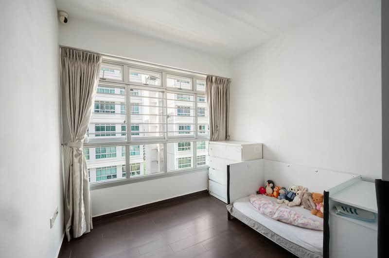 614A Edgefield Plains, 614A Edgefield Plains, 3 Bedrooms, 990 sqft, HDB Flat For Sale, by Jaslynn Soh, 500167846 - Bedroom - PropertyGuru.com.sg