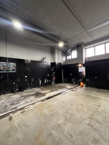 Carros Centre, 60 JALAN LAM HUAT, 1,690 sqft, Factory / Workshop (B2) For Sale, by Carson Chan, 500167852 - Interior - CommercialGuru.com.sg