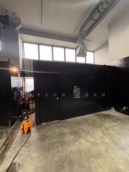 Carros Centre, 60 JALAN LAM HUAT, 1,690 sqft, Factory / Workshop (B2) For Sale, by Carson Chan, 500167852 - Interior - CommercialGuru.com.sg
