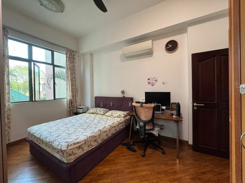 Tanglin Regency, 381 Tanglin Road, 3 Bedrooms, 1,109 sqft, Condominium For Sale, by LiLi Koh, 500167854 - Bedroom - PropertyGuru.com.sg