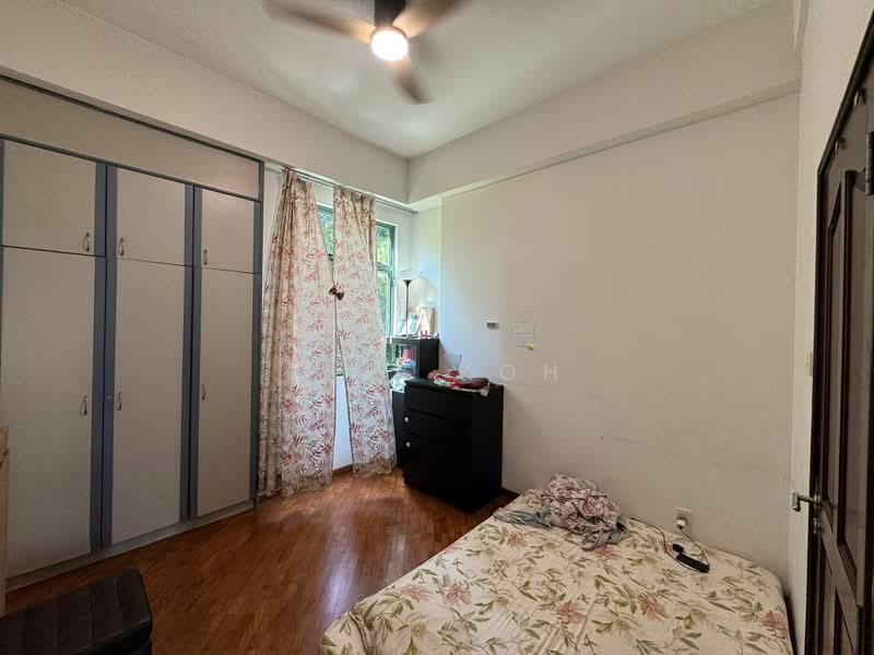 Tanglin Regency, 381 Tanglin Road, 3 Bedrooms, 1,109 sqft, Condominium For Sale, by LiLi Koh, 500167854 - Bedroom - PropertyGuru.com.sg
