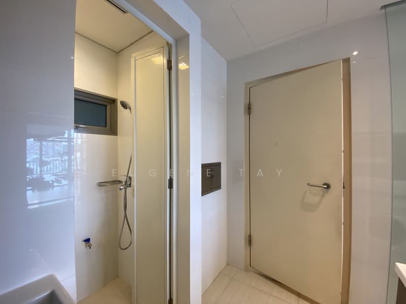 Woodhaven, 71 Woodgrove Avenue, 3 Bedrooms, 1,173 sqft, Condominium For Sale, by Eugene Tay, 500167859 - Bathroom - PropertyGuru.com.sg