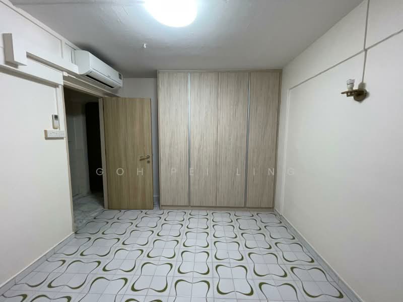 111 Ang Mo Kio Avenue 4, 111 Ang Mo Kio Avenue 4, Room Rental, 10 sqft, HDB Flat For Rent, by Goh Pei Ling, 500167863 - Bedroom - PropertyGuru.com.sg