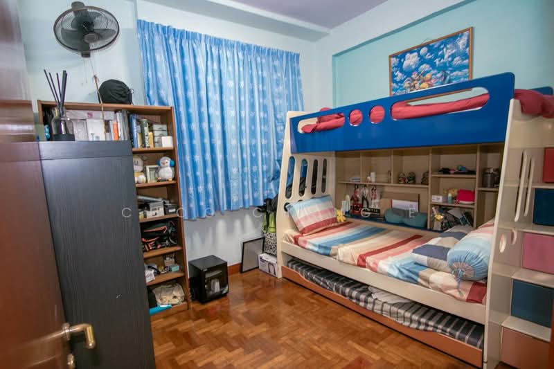 Parc Oasis, 41 Jurong East Avenue 1, 2 Bedrooms, 1,076 sqft, Condominium For Rent, by Choo Chang E, 500167864 - Bedroom - PropertyGuru.com.sg