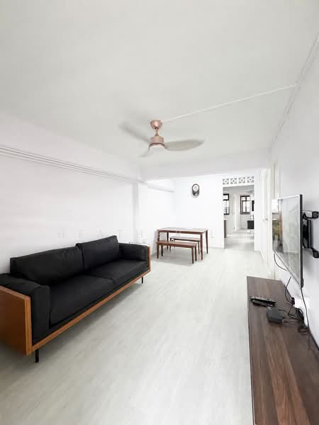 3 Dover Road, 3 Dover Road, 3 Bedrooms, 700 sqft, HDB Flat For Rent, by HEATHER LIM, 500167868 - Living Room - PropertyGuru.com.sg