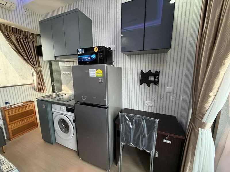 The Landmark, 173 Chin Swee Road, Studio, 350 sqft, Condominium For Rent, by Cheng-Lin Hsieh, 500167869 - Kitchen - PropertyGuru.com.sg