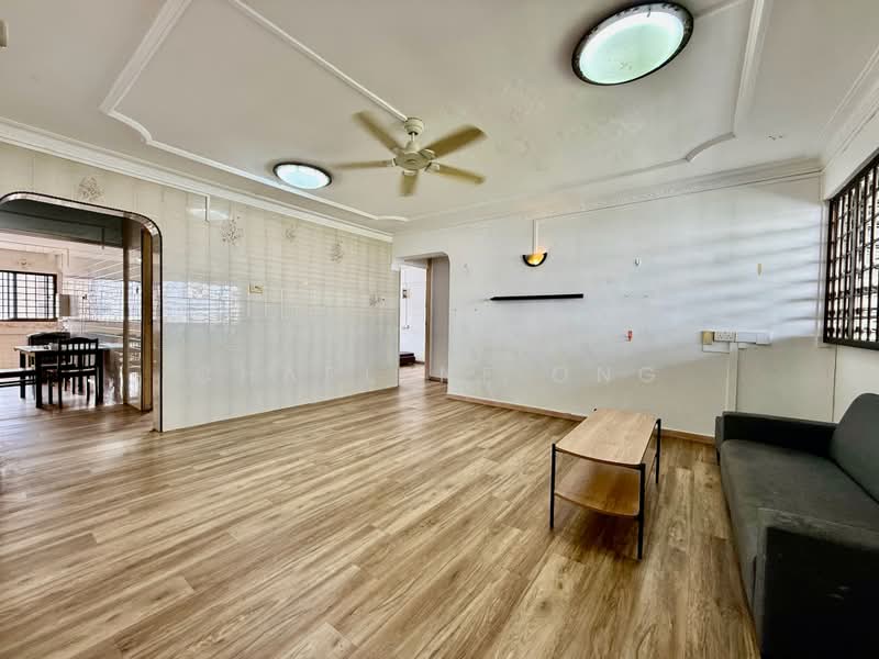 737 Yishun Street 72, 737 Yishun Street 72, 3 Bedrooms, 979 sqft, HDB Flat For Sale, by Charlene Ong, 500167871 - Living Room - PropertyGuru.com.sg