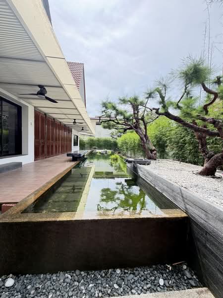 Upper East Coast.Impressive Huge detached, Jalan haji Salam, 6 Bedrooms, 5,500 sqft, Detached House For Rent, by Kal Ong, 500167875 - Exterior - PropertyGuru.com.sg