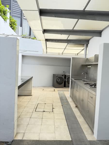 Upper East Coast.Impressive Huge detached, Jalan haji Salam, 6 Bedrooms, 5,500 sqft, Detached House For Rent, by Kal Ong, 500167875 - Exterior - PropertyGuru.com.sg