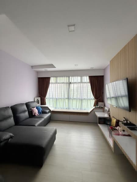 782A Woodlands Crescent, 782A Woodlands Crescent, 3 Bedrooms, 904 sqft, HDB Flat For Sale, by Ian Ho, 500167891 - Living Room - PropertyGuru.com.sg