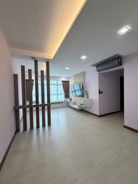 782A Woodlands Crescent, 782A Woodlands Crescent, 3 Bedrooms, 904 sqft, HDB Flat For Sale, by Ian Ho, 500167891 - Living Room - PropertyGuru.com.sg