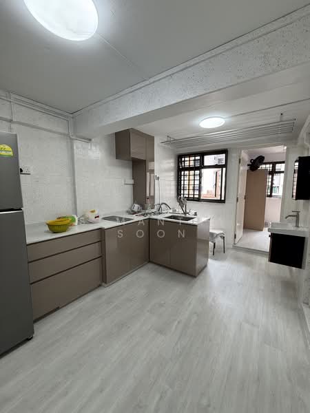 3 Dover Road, 3 Dover Road, 3 Bedrooms, 700 sqft, HDB Flat For Rent, by Semantha Soon, 500167899 - Kitchen - PropertyGuru.com.sg