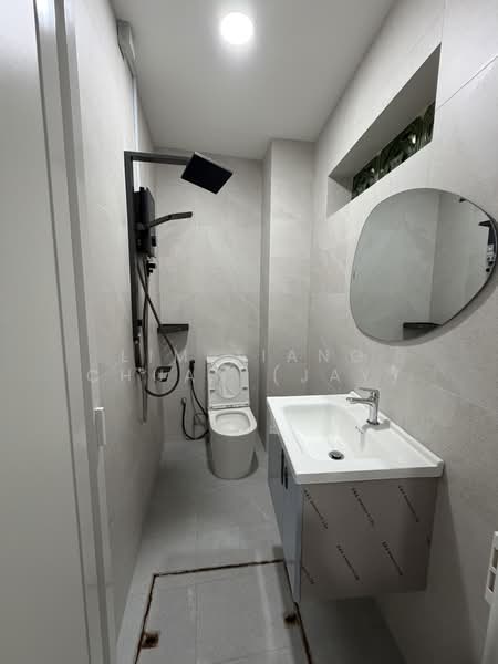 Arab street, , 2,600 sqft, Shop / Shophouse For Rent, by Lim Jiang Chuan (Jay), 500167904 - Bathroom - CommercialGuru.com.sg