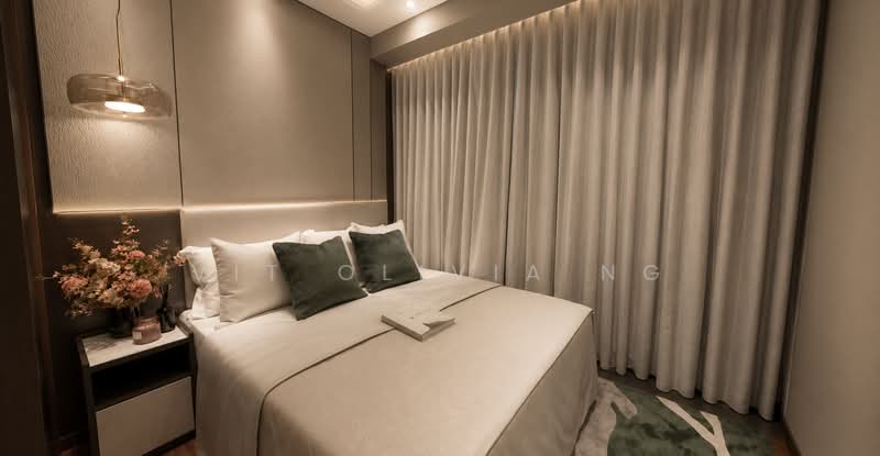 Super Cheap 3Bedder! Right Beside MRT! 1KM to Top Schools!, , 3 Bedrooms, 1,206 sqft, Condominium For Sale, by Vit Olivia Ng, 500167909 - Bedroom - PropertyGuru.com.sg
