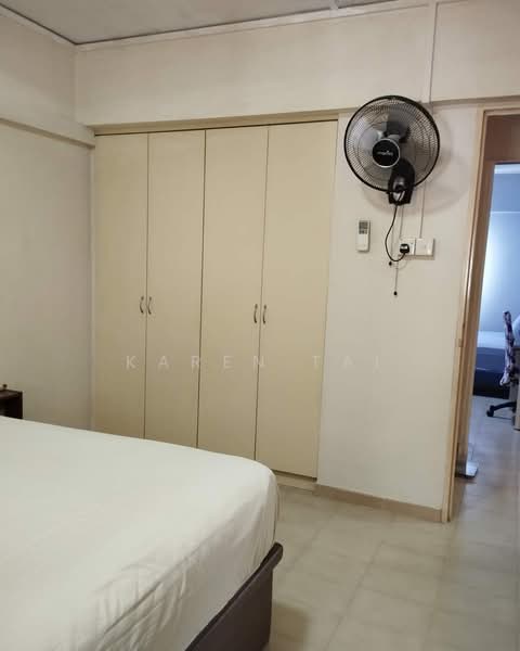 109 Tampines Street 11, 109 Tampines Street 11, 3 Bedrooms, 1,130 sqft, HDB Flat For Sale, by Karen Tai, 500167911 - Bedroom - PropertyGuru.com.sg