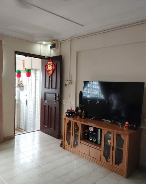 109 Tampines Street 11, 109 Tampines Street 11, 3 Bedrooms, 1,130 sqft, HDB Flat For Sale, by Karen Tai, 500167911 - Living Room - PropertyGuru.com.sg