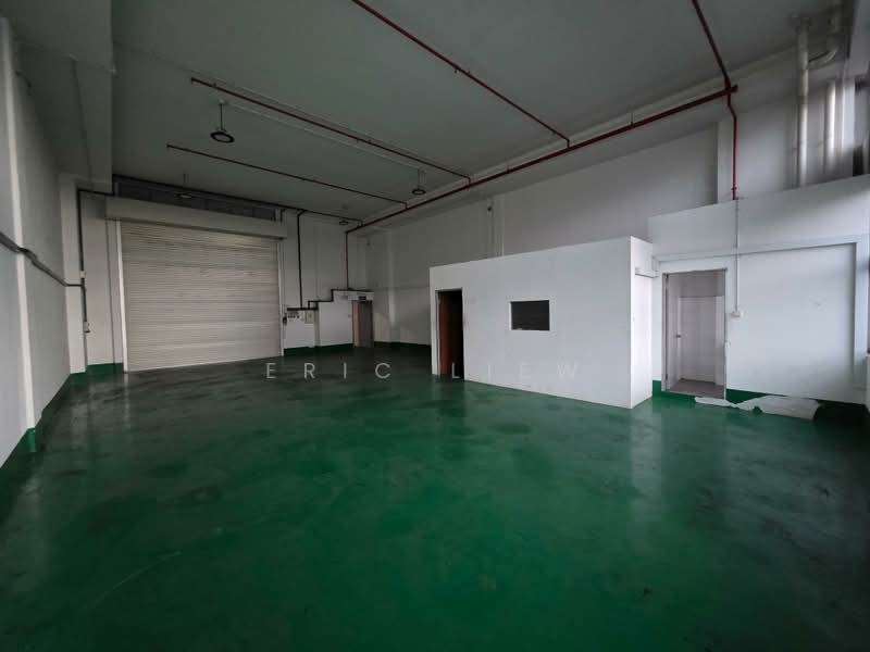 West Connect Building, 10 Buroh Street, 1,733 sqft, Factory / Workshop (B2) For Sale, by Eric Liew, 500167920 - Interior - CommercialGuru.com.sg