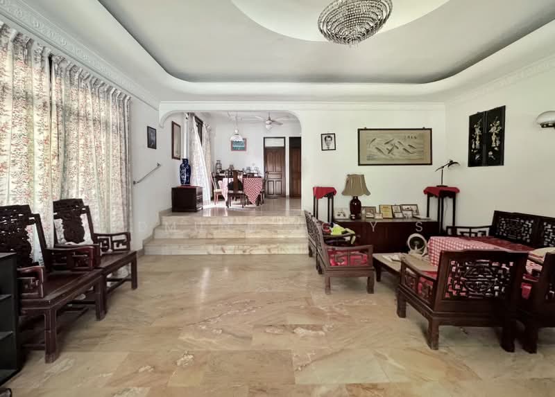 Jalan Lokam, , 6 Bedrooms, 5,000 sqft, Semi-Detached House For Sale, by Edmund Ng Y S, 500167921 - Living Room - PropertyGuru.com.sg
