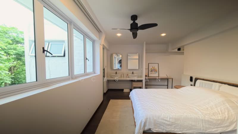 212 Serangoon Avenue 4, 212 Serangoon Avenue 4, 3 Bedrooms, 1,302 sqft, HDB Flat For Sale, by Lucas Tan, 500167922 - Master Bedroom - PropertyGuru.com.sg