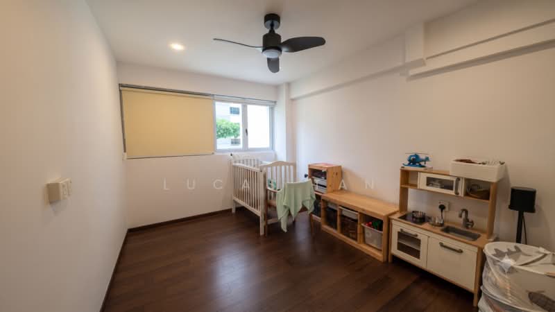 212 Serangoon Avenue 4, 212 Serangoon Avenue 4, 3 Bedrooms, 1,302 sqft, HDB Flat For Sale, by Lucas Tan, 500167922 - Bedroom 1 - PropertyGuru.com.sg