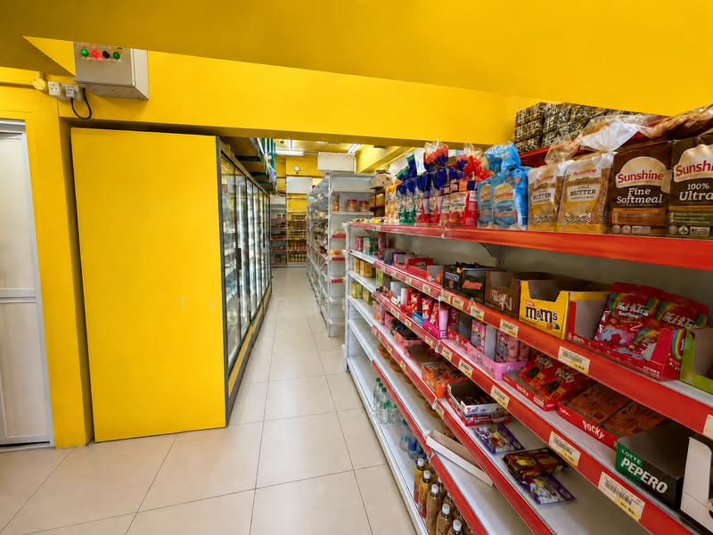 GROUND FLOOR SHOP FOR RENT AT RIVER VALLEY, River Valley Road / Mohamed Sultan Road / Kim Seng Road, 1,565 sqft, Shop / Shophouse For Rent, by Timothy Tan, 500167924 - Interior - CommercialGuru.com.sg