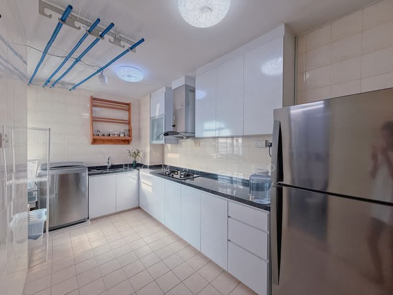 678D Jurong West Street 64, 678D Jurong West Street 64, 3 Bedrooms, 1,184 sqft, HDB Flat For Sale, by Thomas Teo, 500167926 - Kitchen - PropertyGuru.com.sg