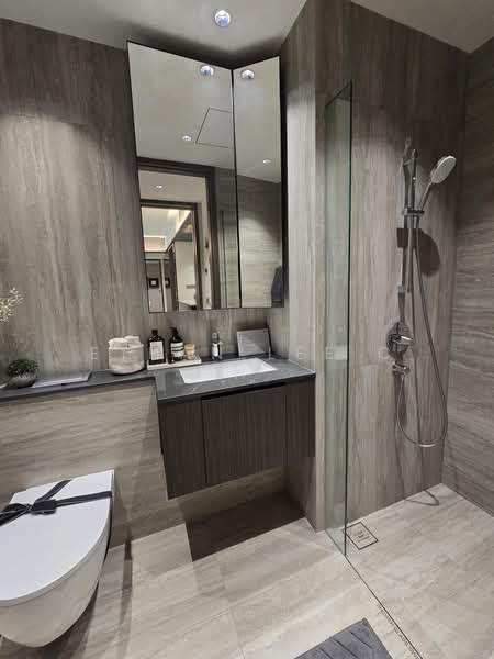 Sora, 73/74/76/78 Yuan Ching Road, 5 Bedrooms, 1,679 sqft, Condominium For Sale, by Ethan Lee C H, 500167931 - Bathroom - PropertyGuru.com.sg