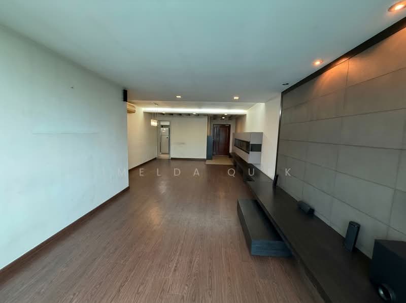 190 Punggol Central, 190 Punggol Central, 3 Bedrooms, 1,377 sqft, HDB Flat For Sale, by Imelda Quek, 500167937 - Living Room - PropertyGuru.com.sg