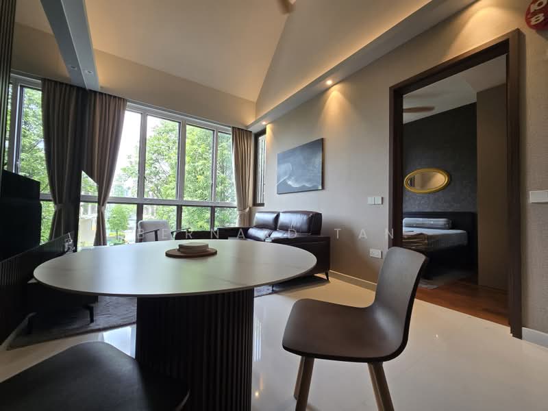 Parksuites, 26 Holland Grove Road, 2 Bedrooms, 1,173 sqft, Condominium For Sale, by Bernard Tan, 500167938 - Living Room - PropertyGuru.com.sg