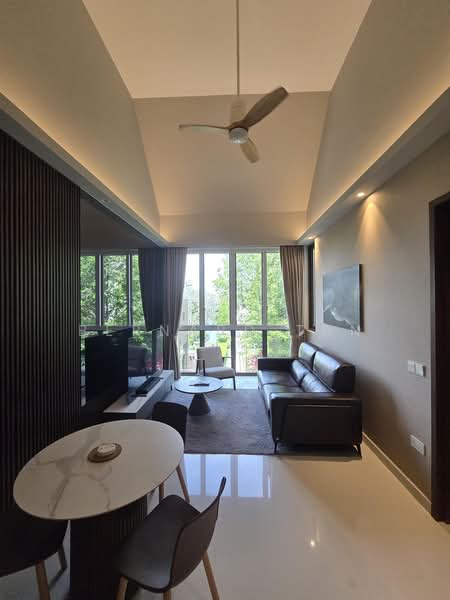 Parksuites, 26 Holland Grove Road, 2 Bedrooms, 1,173 sqft, Condominium For Sale, by Bernard Tan, 500167938 - Living Room - PropertyGuru.com.sg