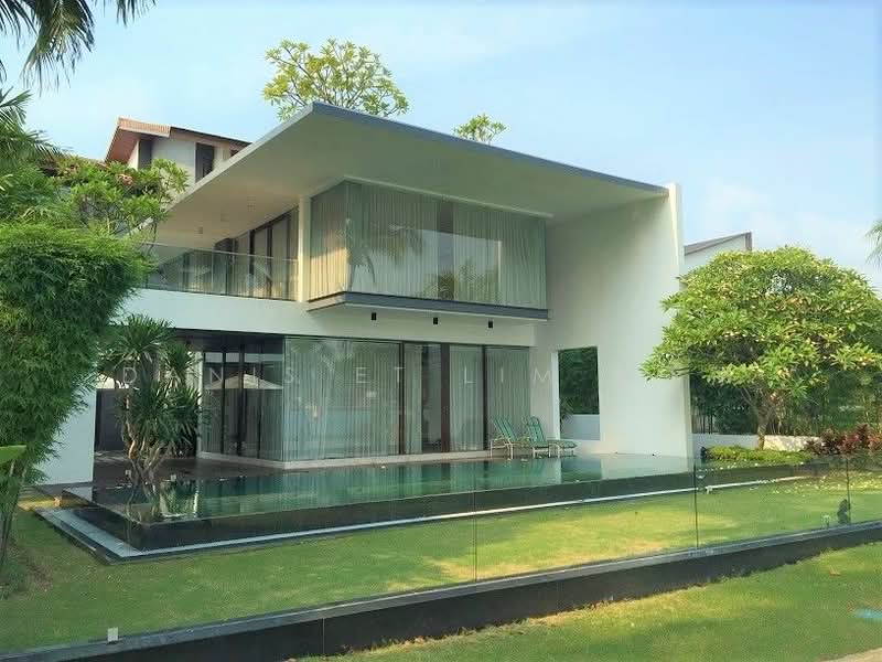 77 Ocean Drive, 77 Ocean Drive, 6 Bedrooms, 11,200 sqft, Bungalow House For Sale, by Danis ET Lim 林永添, 500167961 - Exterior - PropertyGuru.com.sg